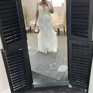 Brand new Pronovias pickford gown